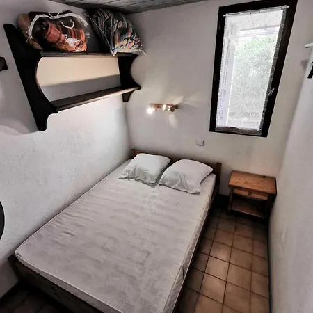 Apartment Grande Bleue - 2 Pieces 4 Couchages Port Mae-5344 *